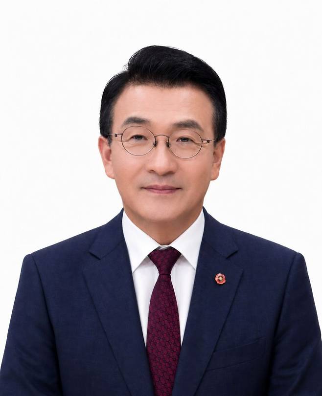 고기철 국민의힘 서귀포시 국회의원 보궐선거 후보. 고 후보는 선거 결과를 받아들이고 선거운동원과 자원봉사자, 지지자들에게 감사의 뜻을 전했다. /사진=고기철 후보 캠프 제공