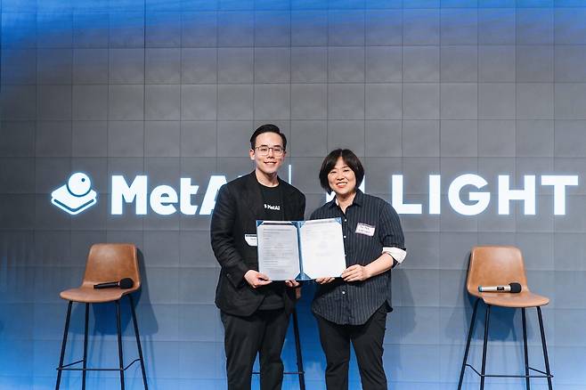 (좌)다니엘 유 MetAI 대표, (우)박진영 엔닷라이트 대표 [엔닷라이트 제공. 재판매 및 DB 금지]