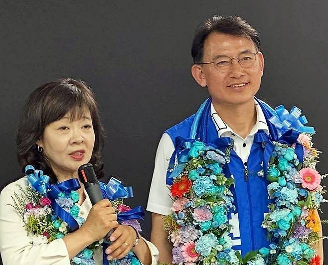 최현덕 경기 남양주시장 당선인(오른쪽) [최현덕 선거사무소 제공. 재판매 및 DB 금지]