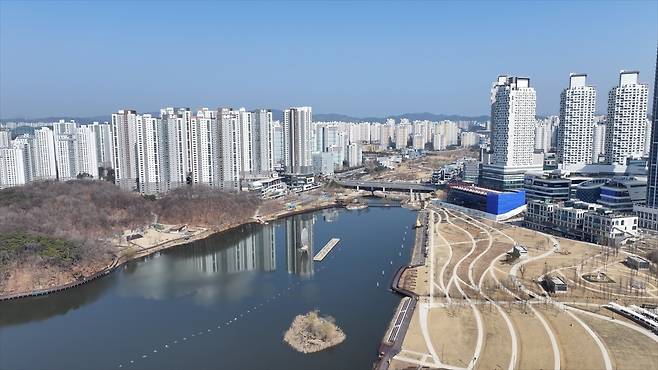 경기도 화성시 동탄호수공원 인근 아파트 단지 전경.  [헤럴드 DB]