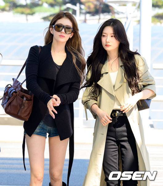 [OSEN=지형준 기자] 프로젝트 걸그룹 아이오아이(I.O.I)가 5일 해외 일정에 참석하기 위해 인천국제공항을 통해 태국 방콕으로 출국했다.국내에서의 활동을 마친 아이오아이는 태국 방콕과 홍콩에서 투어를 진행하며 해외 팬들과 만날 예정이다.아이오아이 전소미, 정채연이 출국장으로 향하고 있다. 2026.06.05&nbsp;/ jpnews@osen.co.kr