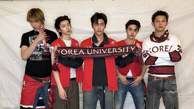 Boy band Cortis takes a photo after performing at Korea University's spring festival on May 19. [SCREEN CAPTURE]