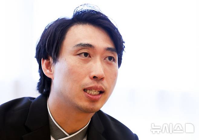 [서울=뉴시스] 최진석 기자 = 원불교 열쇠교당 정효천 교무가 5일 서울 동작구 원불교소태산 기념관에서 뉴시스와 인터뷰를 하고 있다. 2026.06.06. myjs@newsis.com