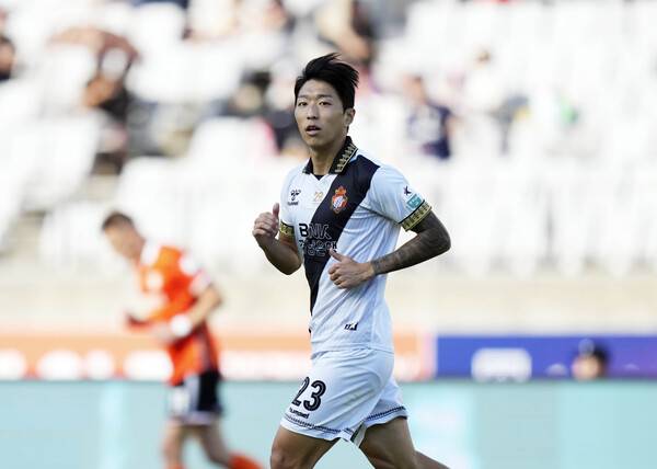 '중상위권 도약 노린다' 경남FC, 용인FC 상승세 이어갈까...월드컵 휴식기 전 마지막 승부...사진은 경남FC 권기표.(사진제공=경남FC)