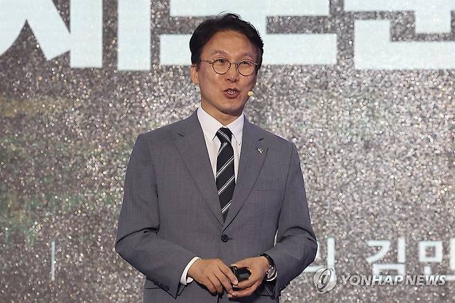 '전남광주 통합' 연설하는 김민석 국무총리 (광주=연합뉴스) 김혜인 기자 = 6일 오후 광주 서구 치평동 김대중컨벤션센터에서 열린 KBC 광주방송 주관 2026 뉴호남포럼에서 김민석 국무총리가 '대전환시대, 통합의 의미와 국가전략'을 주제로 기조연설을 하고 있다. 2026.6.6 in@yna.co.kr