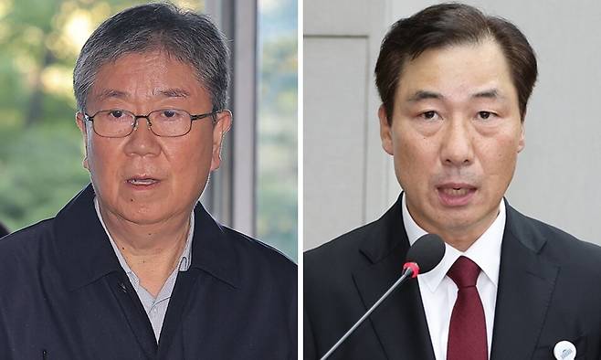 김대기 전 대통령 비서실장과 윤재순 전 총무비서관. 연합뉴스