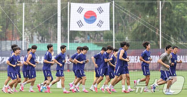 2026 북중미 월드컵에 출전하는 대한민국 축구 국가대표팀 선수들이 8일(현지시간) 멕시코 과달라하라 인근 사포판에 위치한 치바스 바예 베르데에서 훈련을 하고 있다. 2026.6.9 ⓒ 뉴스1 임세영 기자