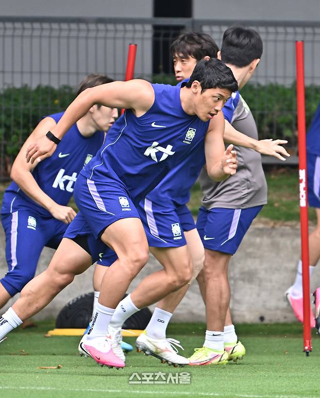 2026 북중미 월드컵에 참가하는 축구국가대표팀의 황희찬이 9일(한국시간) 멕시코 과달라하라 인근 사포판의 치바스 베르데 바예에서 훈련을 하고 있다. 2026. 6. 9. 사포판(멕시코) | 박진업 기자 upandup@sportsseoul.com