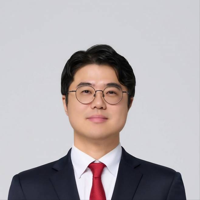 안철수 의원실 소속 신대경 보좌관. /사진=본인 제공.
