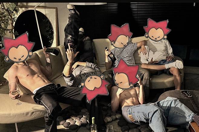 WAYF 제공