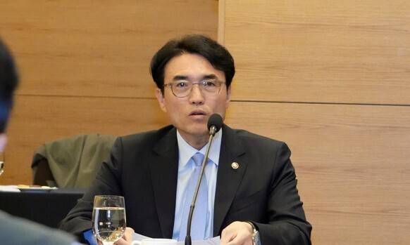 권창준 고용노동부 차관. 연합뉴스