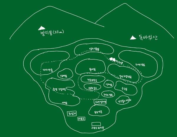 화담숲은 LG상록재단이 공익사업의 일환으로 설립한 수목원이다. 수목원 이름은 고故구본무 LG 선대회장의 아호에서 따왔다. 경기도 광주시 도척면 도웅리 약 5만 평 대지 위에 조성됐다. 16개의 테마원이 있고, 국내 자생식물과 도입식물 4,000여 종을 수집해 전시하고 있다.