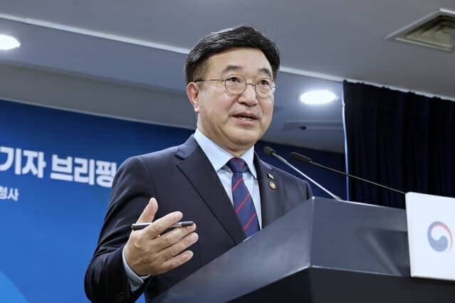 윤호중 행안부 장관 (사진=행안부)