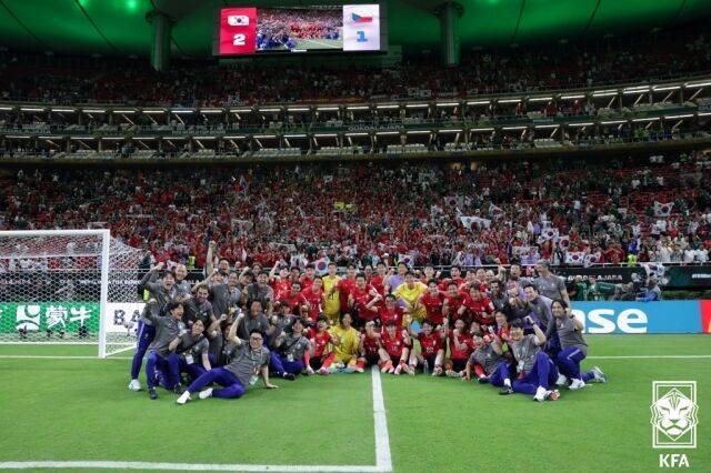 홍명보 감독이 이끄는 대한민국 축구대표팀은 11일(현지시각) 사포판의 과달라하라 스타디움에서 펼쳐진 체코와의 ‘2026 북중미 월드컵’ A조 1차전에서 2-1로 승리했다.