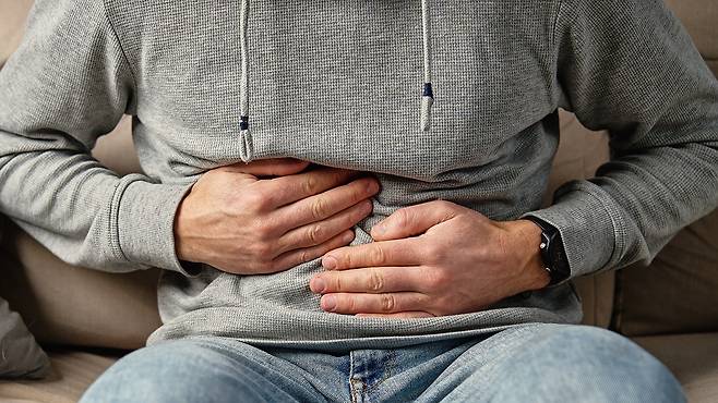 속이 편안해야 장기간 소요되는 관절염 치료를 중단 없이 이어나갈 수 있다｜출처: 게티이미지뱅크