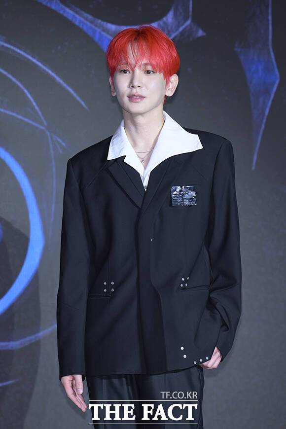 샤이니 키가 지난해 12월 17일 일명 '주사 이모'와 관련된 논란을 인정하고 활동을 잠정 중단한 지 약 6개월 만에 소셜미디어 활동을 재개했다. /더팩트 DB