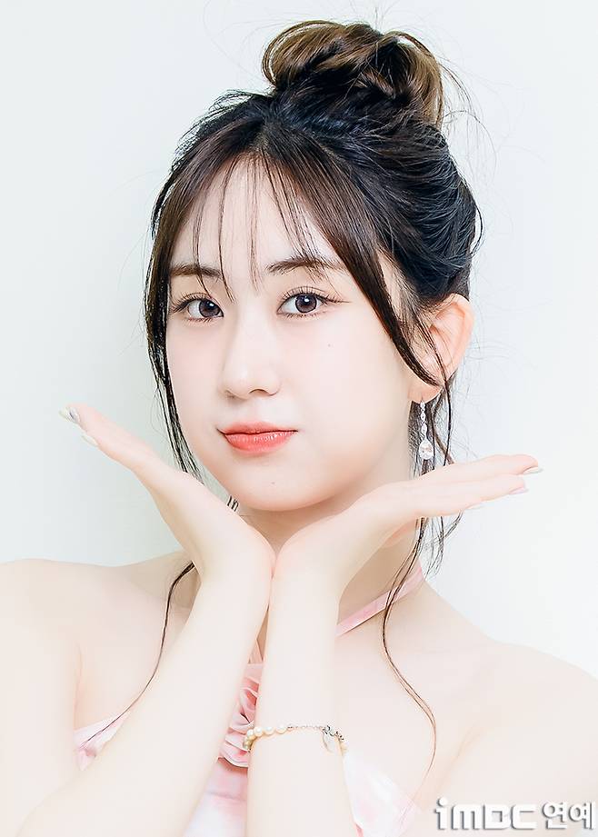 전유진 가수 2026년 공식 활동 및 공연 사진 3