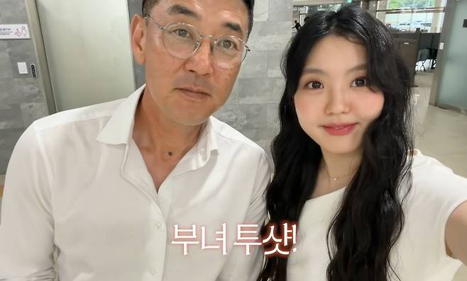 Actress Hye-jeong Yu expressed her gratitude to her ex-husband, Seo Yong-bin, and their daughter, Seo Gyu-won, through her YouTube channel, mentioning their close bond. Hye-jeong Yu revealed that she feels reassured seeing her daughter frequently spending time and interacting with her father.In a video released on the 14th, Hye-jeong Yu recalled the difficulties she faced raising her daughter alone after her divorce. She explained that she has dedicated herself to her livelihood for 15 years with the hope that her daughter would not be hurt, and that the presence of her ex-husband, who currently stands by her daughters side, is a great source of strength.The video also showed Seo Yong-bin, who is currently working as a power reinforcement coordinator for the LG Twins, meeting his daughter, Seo Gyu-won, at the stadium. Seo Gyu-won visited her fathers workplace, shared a meal with him, and looked around the dugout, expressing deep emotions.The sight of parents doing their best for their daughter in their respective positions after overcoming the pain of divorce, and the daughter growing up to be an upright person, is touching the hearts of many.