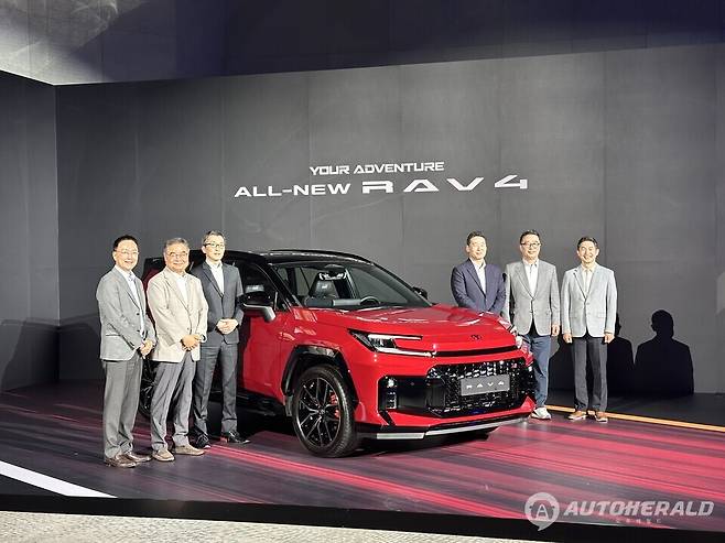 토요타코리아가 브랜드 대표 SUV '올 뉴 RAV4(ALL-NEW RAV4)'를 16일 국내 출시하고 본격적인 판매에 돌입한다(오토헤럴드 김훈기 기자)