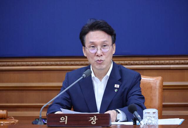 김민석 국무총리가 16일 서울 종로구 정부서울청사에서 열린 국무회의 겸 비상경제본부회의에서 발언하고 있다. 연합뉴스