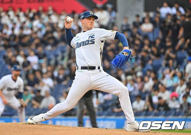 [OSEN=창원, 이석우 기자] 17일 창원NC파크에서 2026 신한 SOL KBO 리그 NC 다이노스와 한화 이글스의 경기가 열렸다. 홈팀 NC는 라일리가, 방문팀 한화는 류현진이 선발 출전했다. NC 다이노스 선발투수 라일리가 역투하고 있다. 2026.06.17 / foto0307@osen.co.kr