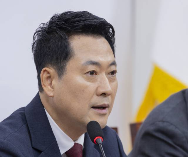 ▲국민의힘 장동혁 대표가 18일 국회에서 열린 최고위원회의에서 발언하고 있다. ⓒ연합뉴스