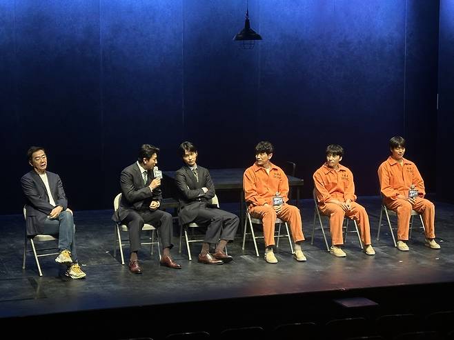 연극 '댄포스가 옳았다' 프레스콜 [촬영 조윤희]