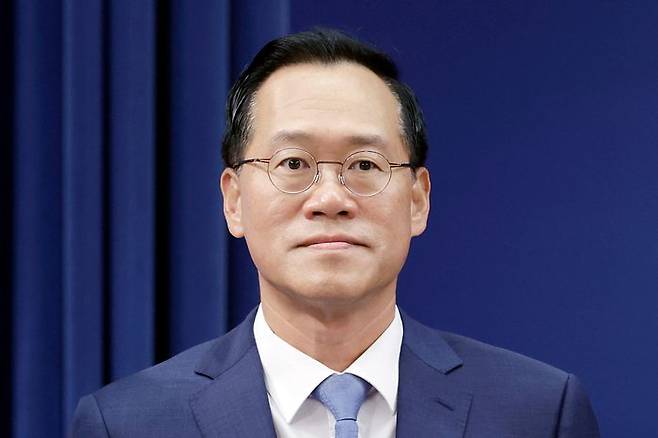 신임 민정수석 한찬식 전 서울동부지검장이 21일 청와대에서 열린 인사 관련 브리핑에 참석해 있다. ⓒ뉴시스
