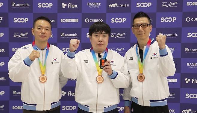 스누커 메달을 합작한 대표팀 [대한당구연맹 제공. 재판매 및 DB 금지]