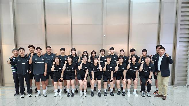 세계선수권대회에 출전하는 한국 여자 주니어 핸드볼 대표팀 [한국핸드볼연맹 제공. 재판매 및 DB 금지]