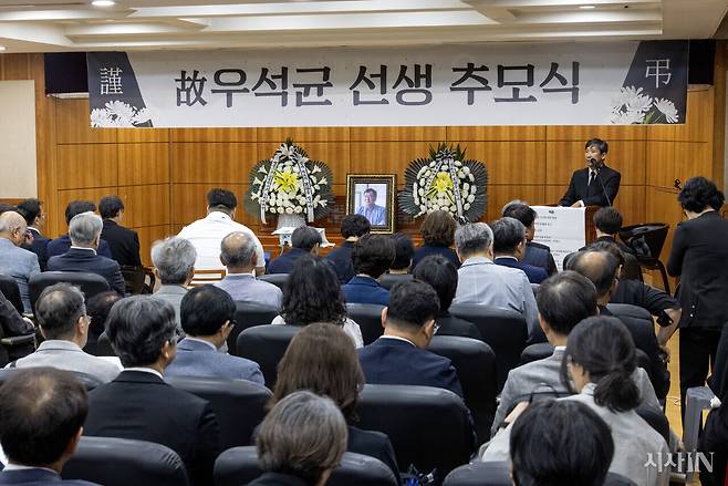 6월8일 저녁 서울대병원 장례식장에서 우석균 선생 추모식이 열렸다. ⓒ시사IN 조남진
