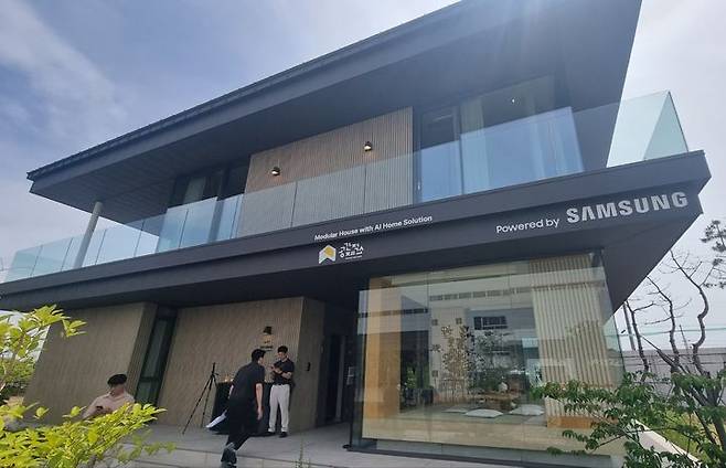 [화성=뉴시스]이지용 기자 = 경기도 화성시에 위치한 삼성 AI 모듈러 홈. 2026.06.24. leejy5223@newsis.com *재판매 및 DB 금지