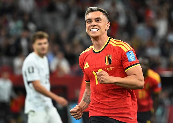 Soccer Football - FIFA World Cup 2026 - Group G - New Zealand v Belgium - BC Place, Vancouver, Canada - June 26, 2026 Belgium's Leandro Trossard celebrates scoring their second goal IMAGN IMAGES via Reuters/Anne-Marie Sorvin







<저작권자(c) 연합뉴스, 무단 전재-재배포, AI 학습 및 활용 금지>