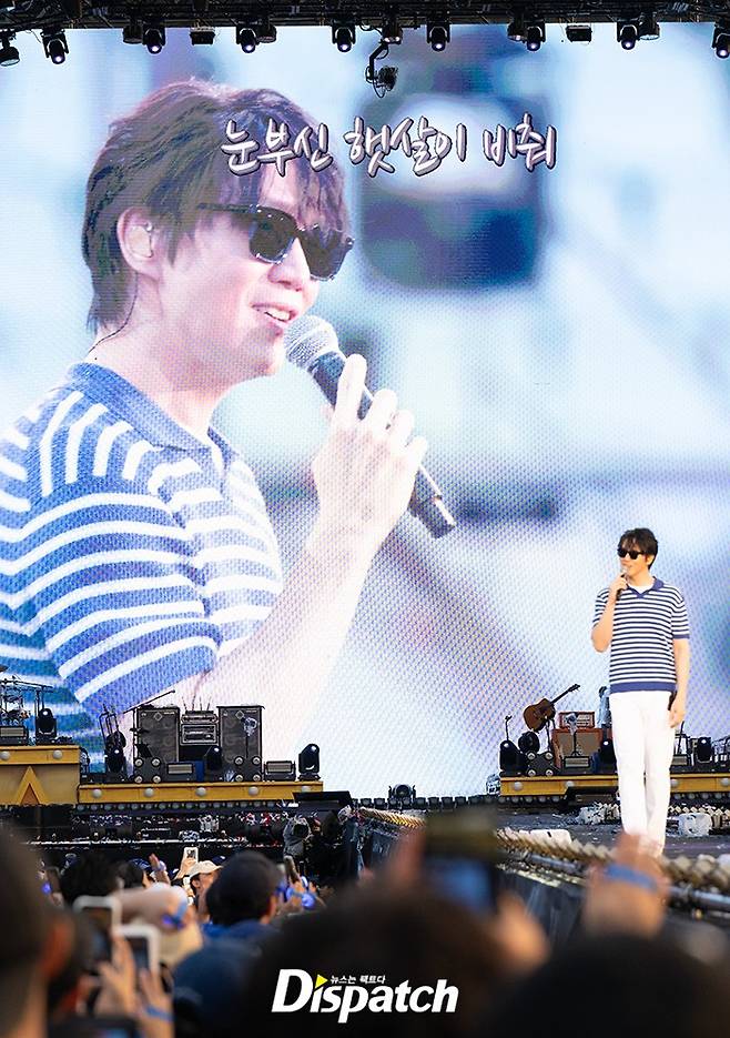 Singers Sung Si-kyung and Hwasa appeared as special guests at PSY Summer Swag 2026, held at the Uijeongbu Sports Complex in Gyeonggi Province on the 27th, delivering a passionate performance. As PSYs brand concert, this event boasted a spectacular lineup and large-scale production, drawing an enthusiastic response from the audience.PSY Summer Swag 2026 continued its reputation as a representative summer concert with refreshing staging utilizing water cannons and high-quality stage composition. Park Ji-hoon and Director Jang Hang-jun appeared in the opening video, adding to the entertainment value of the show.Following the kickoff with the Uijeongbu performance, PSY Summer Swag 2026 is scheduled to be held sequentially across the country, including in Daegu, Incheon, Gwacheon, Wonju, Suwon, Gwangju, Busan, and Daejeon.