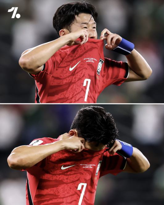 2026 북중미 월드컵 남아프리카공화국전 패배 후 아쉬워하는 손흥민. onefootball