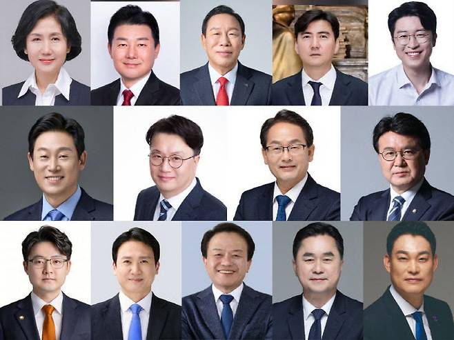 사진 위 왼쪽부터 이기순 사회서비스원 원장, 이준배 국힘 시당위원장, 최민호 시장, 정우진 국힘 갑구 조직위원장, 류제화 변호사. 가운데 왼쪽부터 고준일 전 의장과 홍순식 전 보좌관, 강준현 국회의원,황운하 국회의원. 아래 왼쪽부터 하헌휘 변호사, 김수현 보좌역, 이강진 갑구지역위원장, 김종민 국회의원, 봉정현 변호사. 모두 총선 후보군에 올라있는 인물들이다. (사진=SNS 및 선관위 누리집 갈무리)