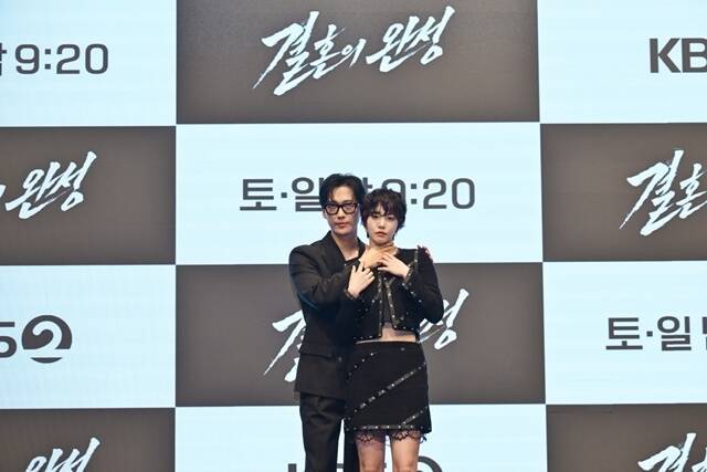 배우 남궁민(왼쪽)과 이설이 '결혼의 완성'에서 부부로 호흡을 맞춘다. /KBS2