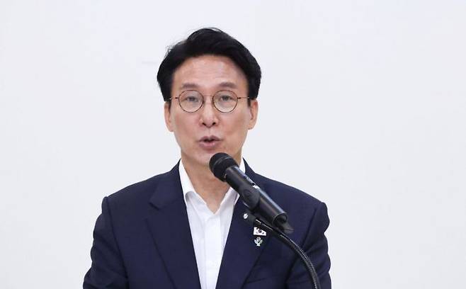(서울=연합뉴스) 안정원 기자 = 김민석 국무총리가 22일 서울 종로구 정부서울청사 별관에서 열린 출입기자 간담회에서 지난 1년의 성과를 되돌아보고 있다. 2026.6.22