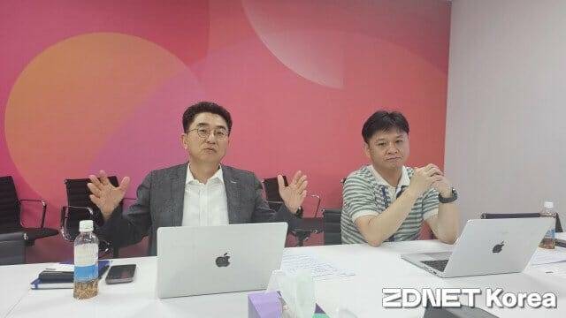 엄수창 데이터독 코리아 지사장(왼쪽)과 정영석 기술총괄(사진=지디넷코리아)