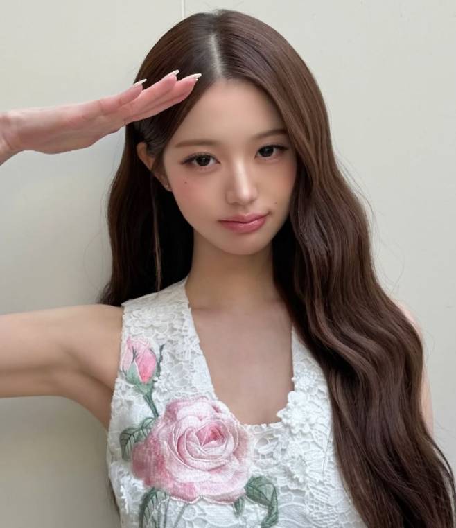 IVE member Jang Won-young showcased her timeless beauty by sharing recent photos on her social media account that highlight her radiant style. In the photos, Jang Won-young displayed her striking features and flawless skin, drawing an enthusiastic response from fans.The post garnered over 700,000 likes within about seven hours of being posted, proving its high popularity. Fans continued to show their support with positive reactions to Jang Won-youngs styling and beauty.Recently, Jang Won-young also demonstrated a change in attitude regarding the controversy over her behavior at the airport by showing that she was following proper procedures. However, indiscriminate criticism of her appearance from some quarters has also sparked controversy.