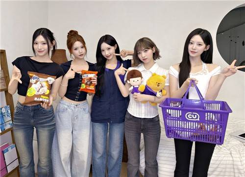 걸그룹 리센느[출처: BGF리테일]