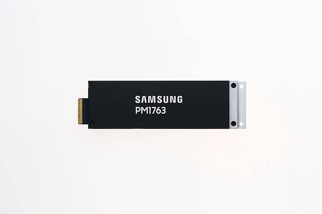 삼성전자 기업용 SSD 'PM1763'(사진제공=삼성전자)