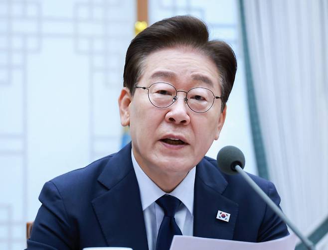 이재명 대통령이 6일 청와대에서 열린 메가프로젝트 민관합동 점검회의에서 발언하고 있다. 연합뉴스