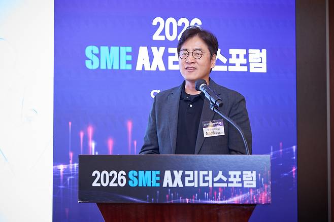 이남용 셀키에이아이(CellKey AI) 대표가 9일 서울 중구 웨스틴조선호텔에서 열린 조선비즈 '2026 SME AX 리더스포럼'에서 '바이오 R&D 워크플로우, AI로 다시 설계하다'를 주제로 발표하고 있다.