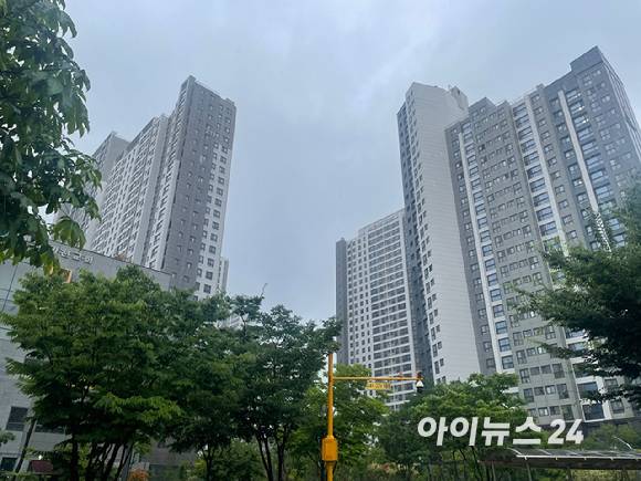 9일 경기 과천시 원문동 과천위버필드 전경. [사진=정승필 기자.]
