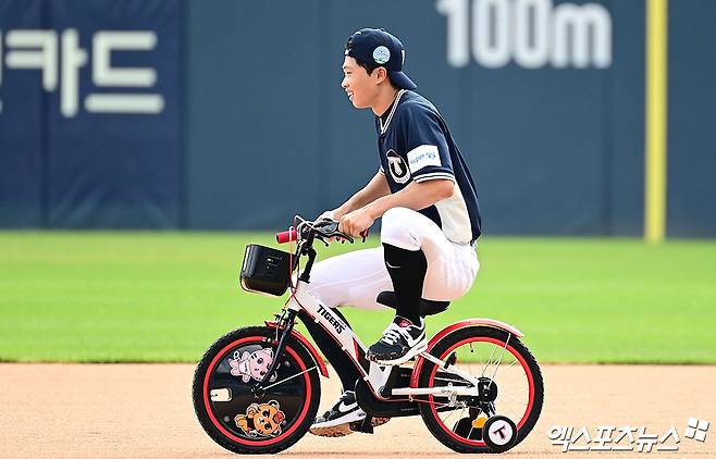 11일 오후 서울 송파구 잠실야구장에서 열리는 '2026 신한 SOL KBO 올스타전'에 앞서 썸머레이스에 출전한 KIA 박재현이 경기를 펼치고 있다. 잠실, 김한준·박지영 기자