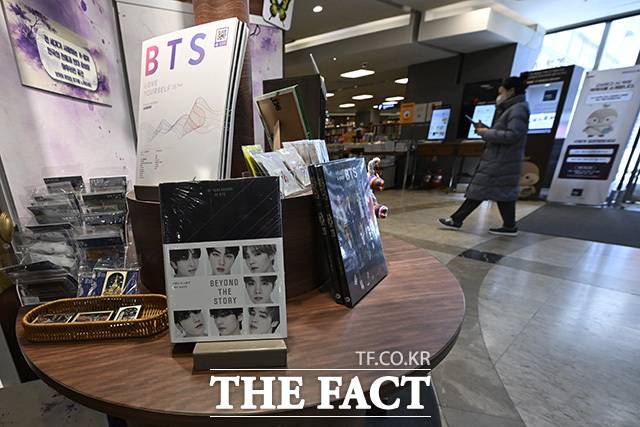 2026년 상반기는 그룹 방탄소년단을 비롯해 대형 아티스트의 컴백이 대거 몰렸다. 이는 같은 기간 음반 판매량이 역대 최고치를 경신한 주요 이유로 꼽히고 있다. /송호영 기자