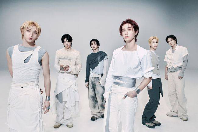 KOZ엔터테인먼트 제공