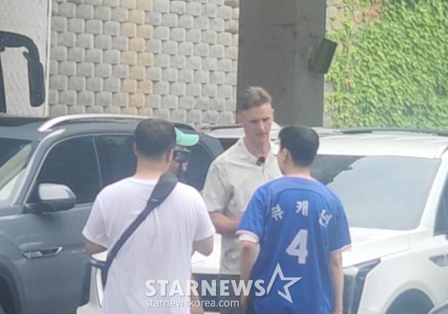 대구라이온즈파크를 방문한 뷰캐넌. /사진=박수진 기자