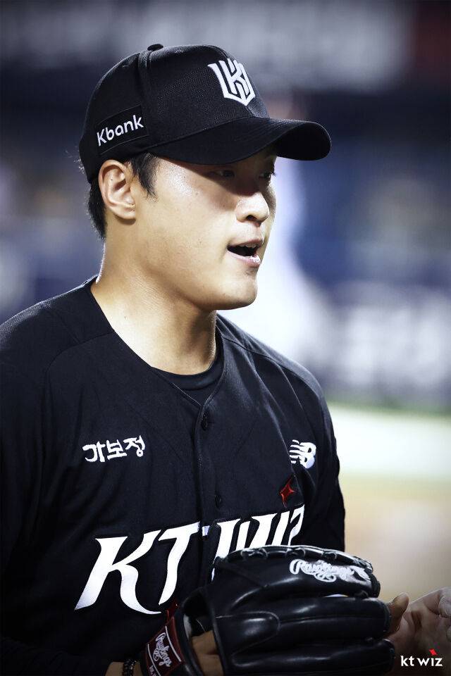 전용주가 7월 19일 서울 잠실야구장에서 열린 LG 트윈스전 포효하고 있다./KT 위즈 제공